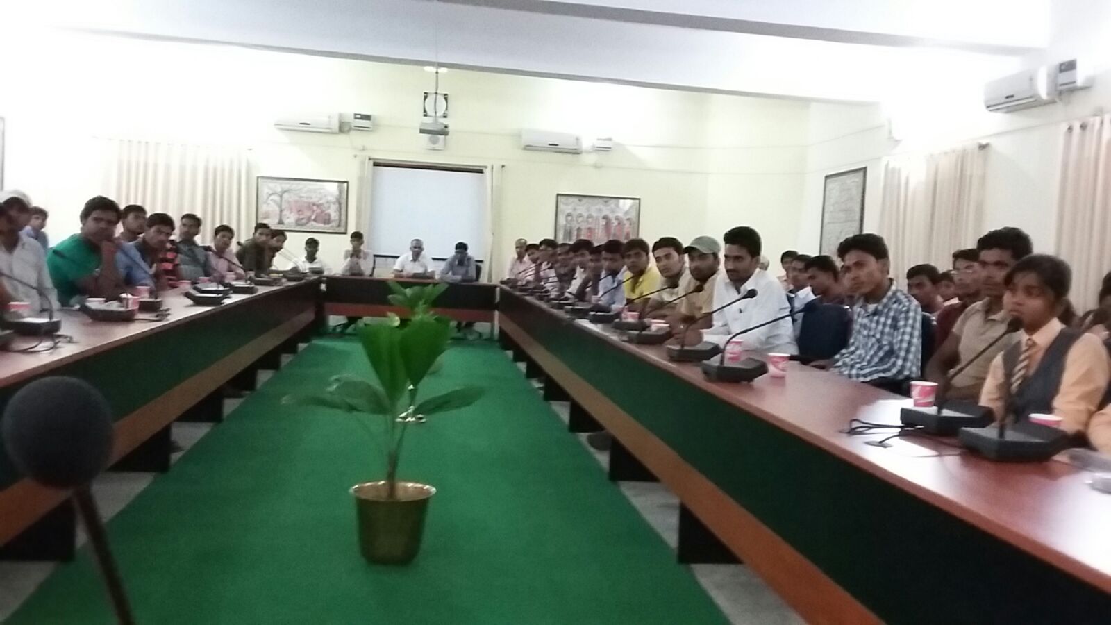 Students attending felicitation function at Jhallu Babu Sabhagar, Madhepura.