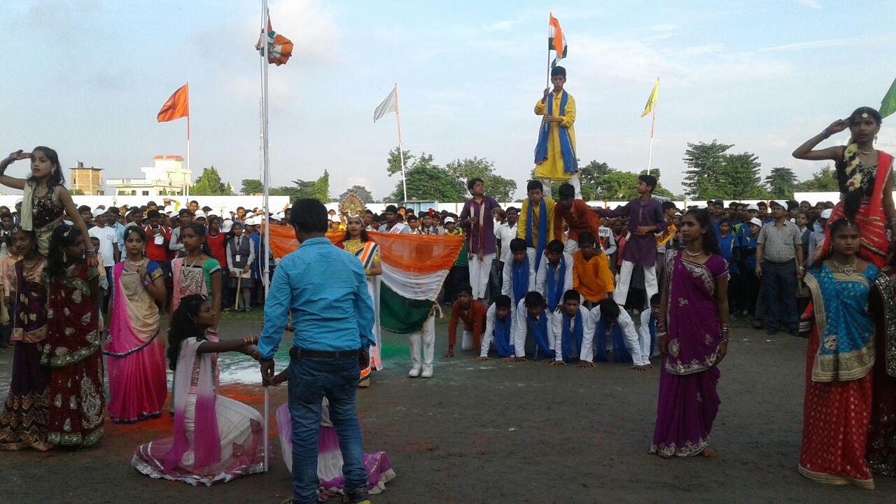 Exibition of grand Jhanki by the students of Tulsi Public School, Madhepura .