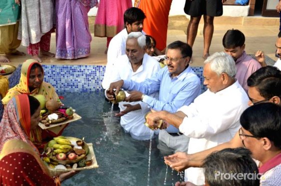 Bihar CM Nitish Kumar celebrating Chhath Puja with his family at Patna Bihar.