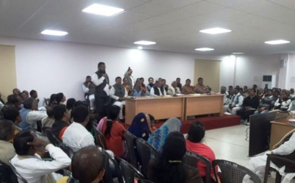 Dr.Amardeep addressing JDU Meeting at 1 Ane Marg