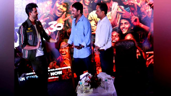 Founder of Super- 30 Anand Kumar and Hritik Roshan dancing together at Patna on the premier of Film Super- 30.