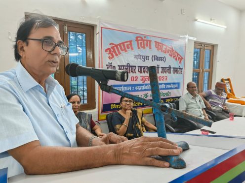 Dr.Bhupendra Madhepuri addressing at open wing foundation.